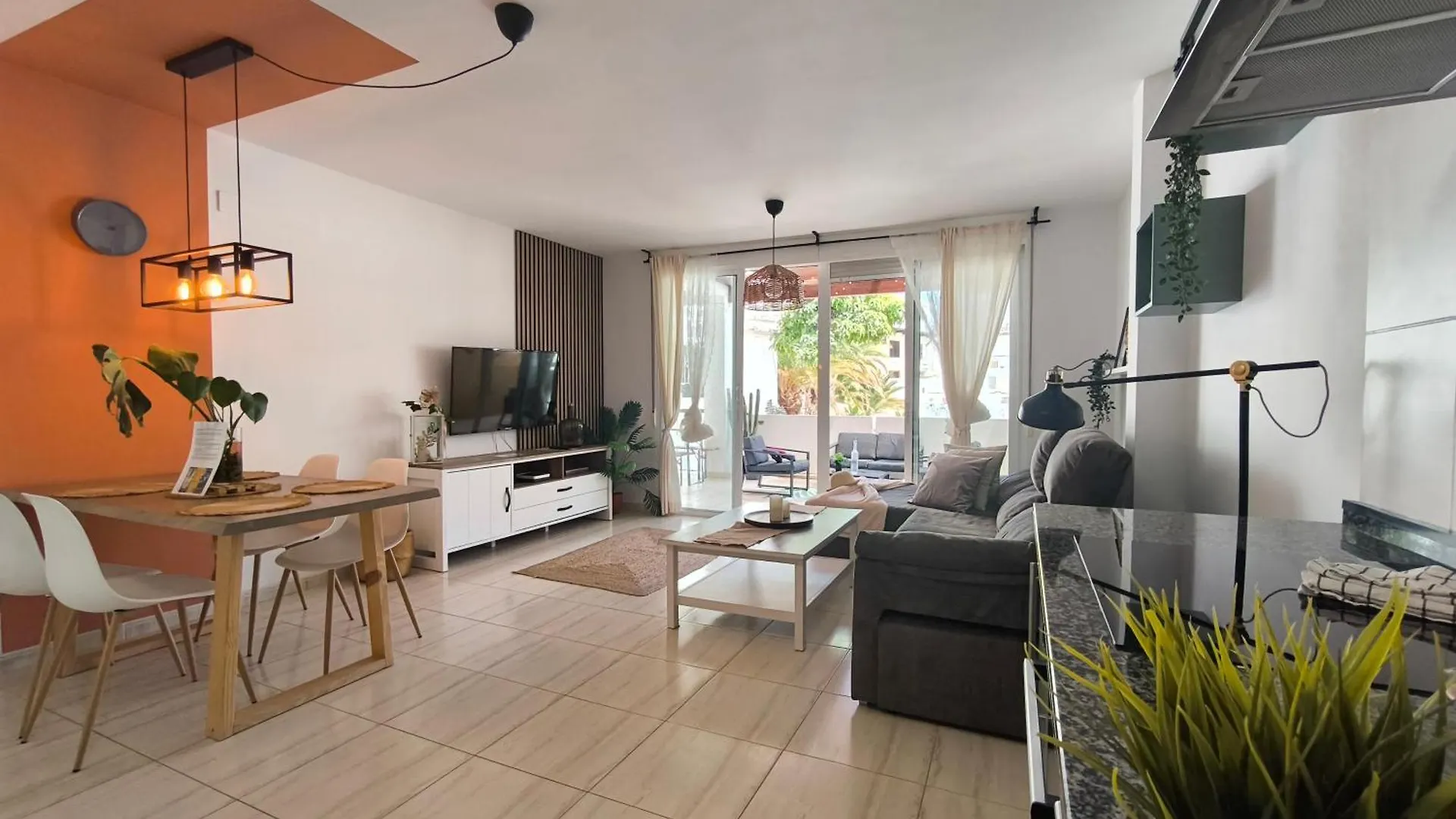 Rentenerife Magec Swing & Sun Amarilla Golf San Miguel de Abona Apartamento